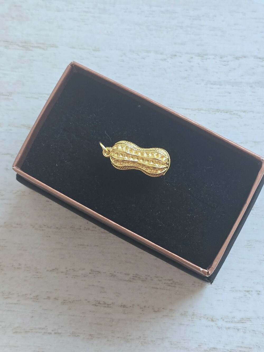 Gold Tone Womens Pendant Charm - Elegant Textured Gold Finish